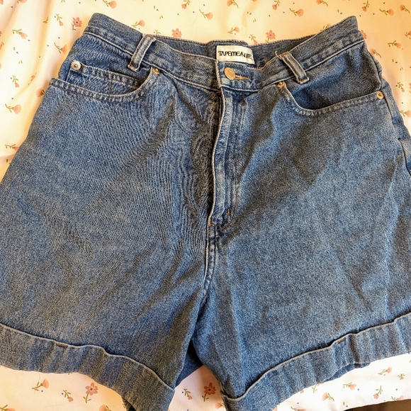 Denim Mom Shorts - Picture 6 of 7